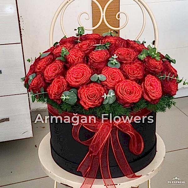  Alanya çiçek gönder - Kutu içinde 41 Kırmızı Gül