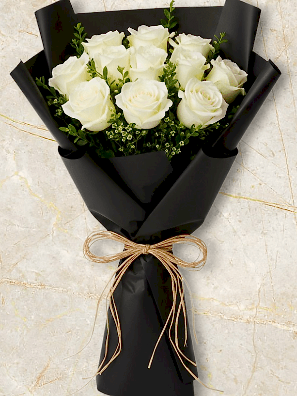 Alanya flowers - 11 Beyaz Gül Demeti