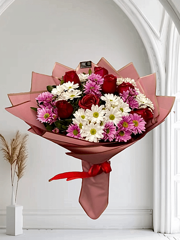 Alanya çiçekçi - 7 Gül Renkli Papatyalar