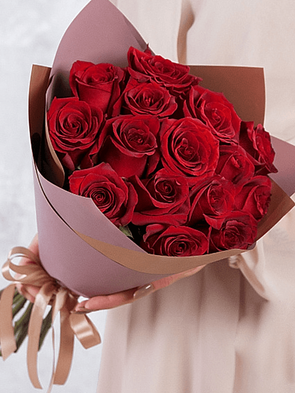  Alanya çiçek gönder - 15 Kırmızı gül Buketi