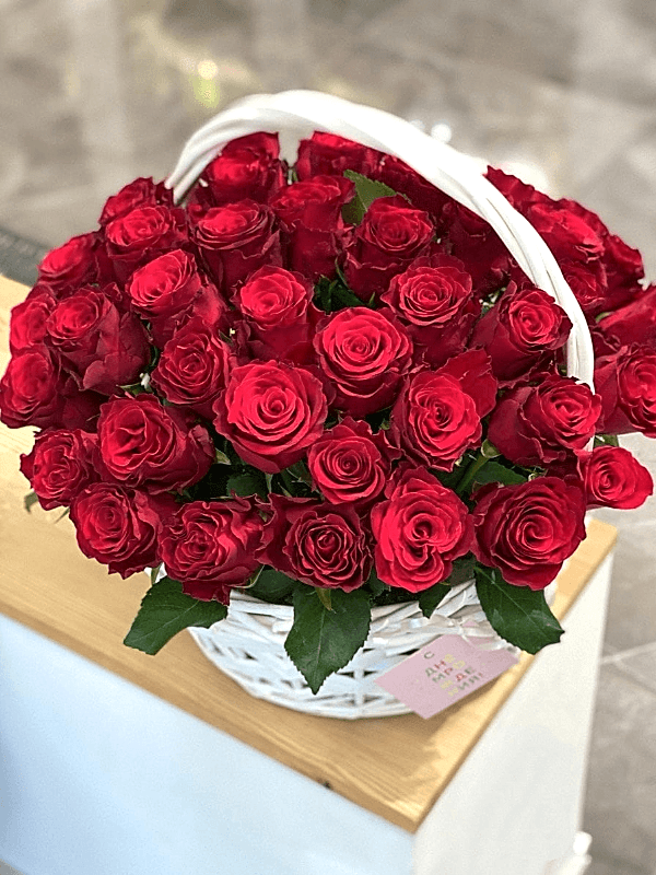  Alanya aynı gün çiçek - Sepet içinde 51 Güller