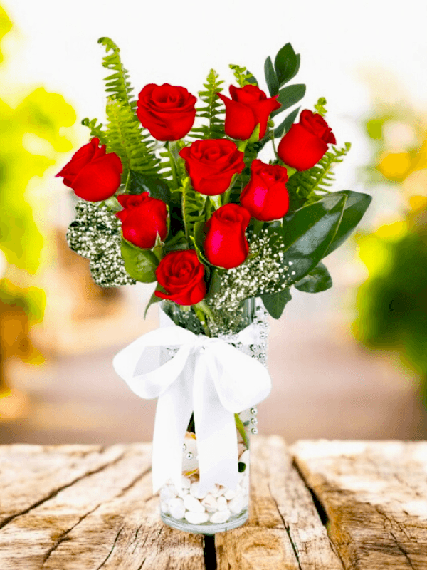 Alanya çiçekçi - Vazada 9 Güller