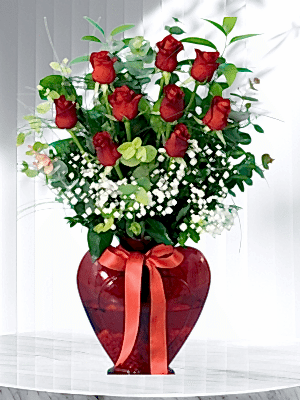  Alanya online çiçek - Kalp Vazoda 9 Kırmızı Güller