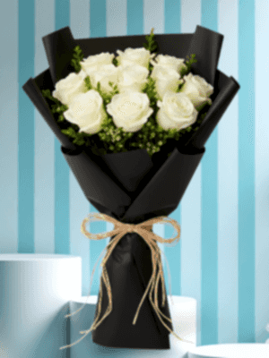 Alanya çiçekçi - 11 Beyaz Gül Demeti